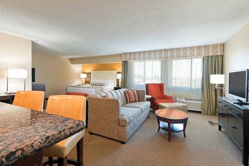 Crowne Plaza Dallas Near Galleria-Addison Exterior photo