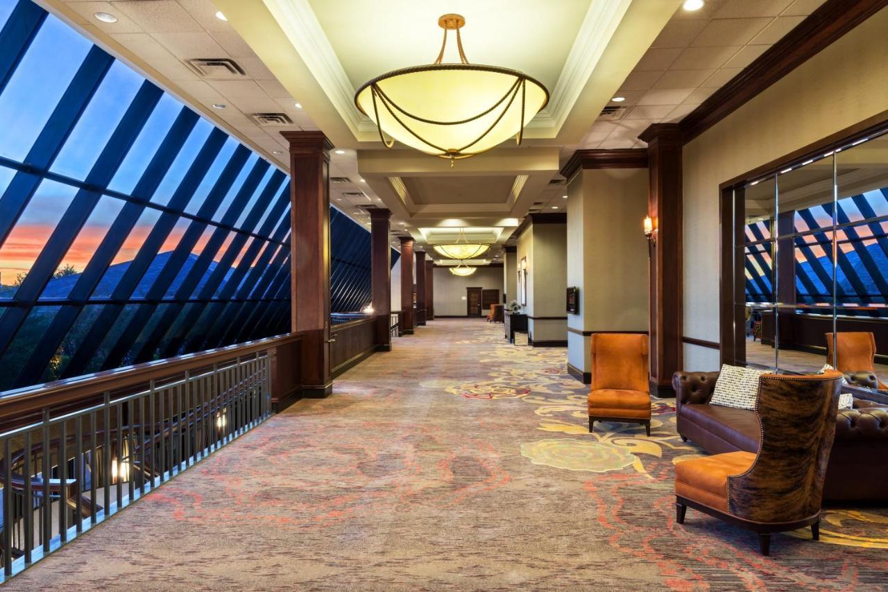 Crowne Plaza Dallas Near Galleria-Addison Exterior photo