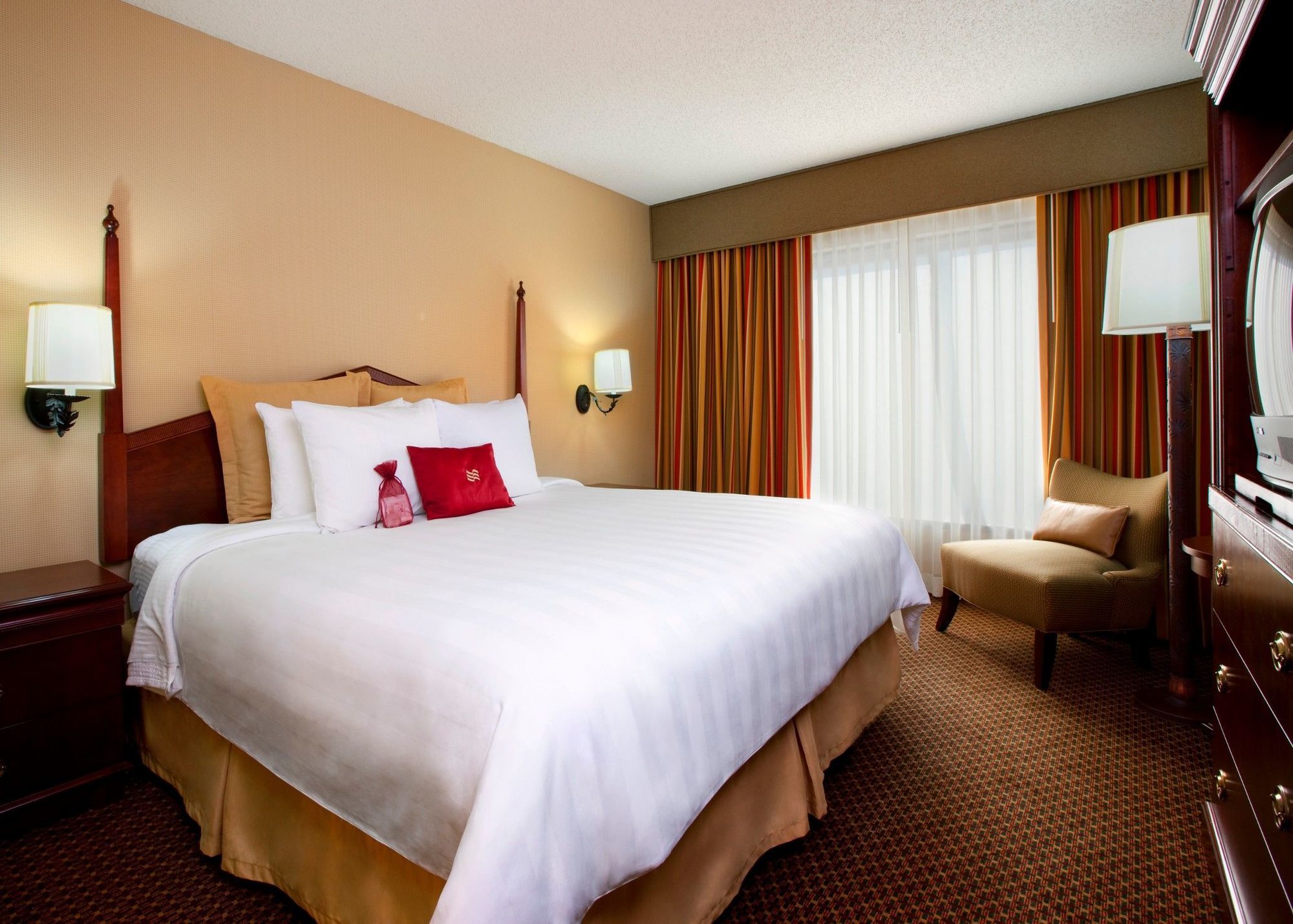 Crowne Plaza Dallas Near Galleria-Addison Exterior photo