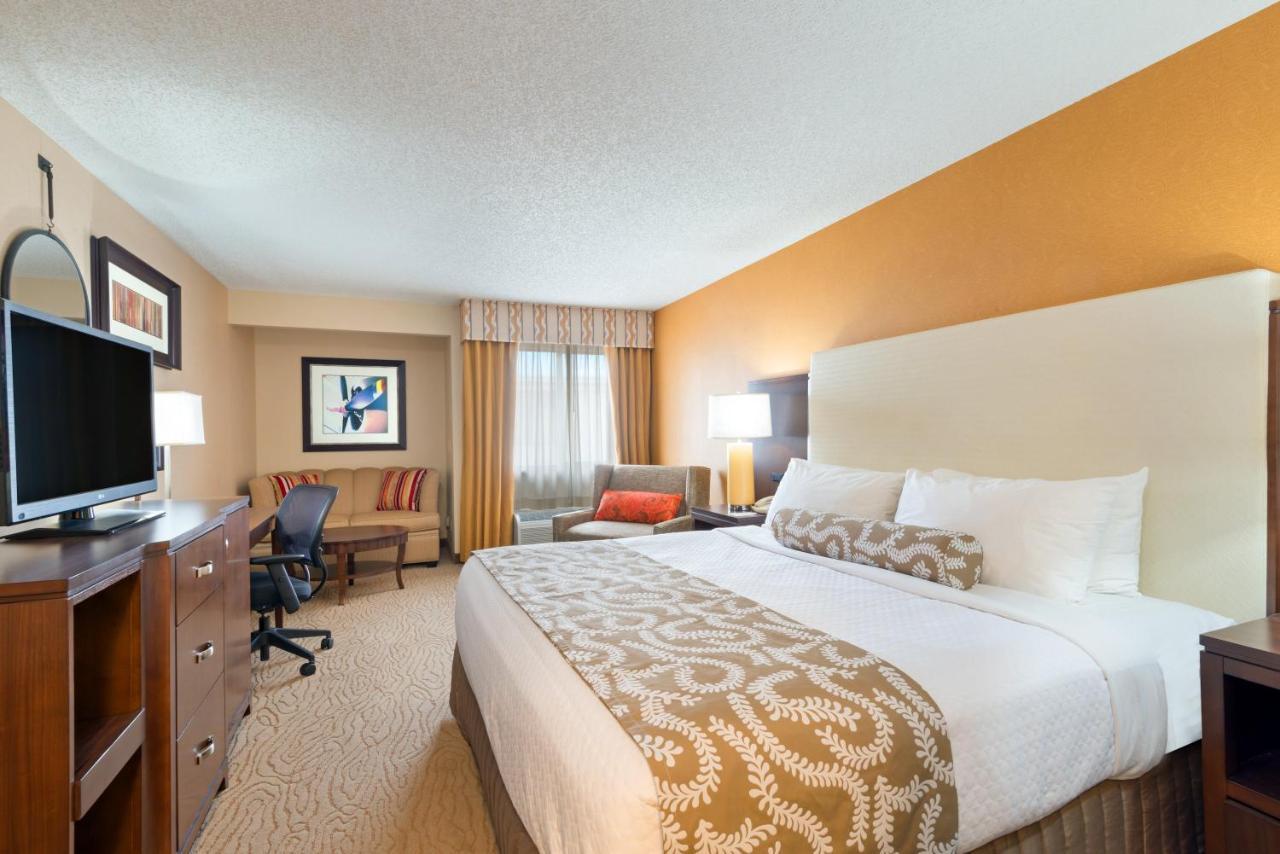 Crowne Plaza Dallas Near Galleria-Addison Exterior photo